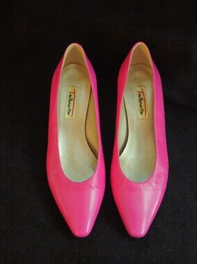 Talbots Hot Pink Low Heel Pointed-Toe Leather Pumps - Size 7